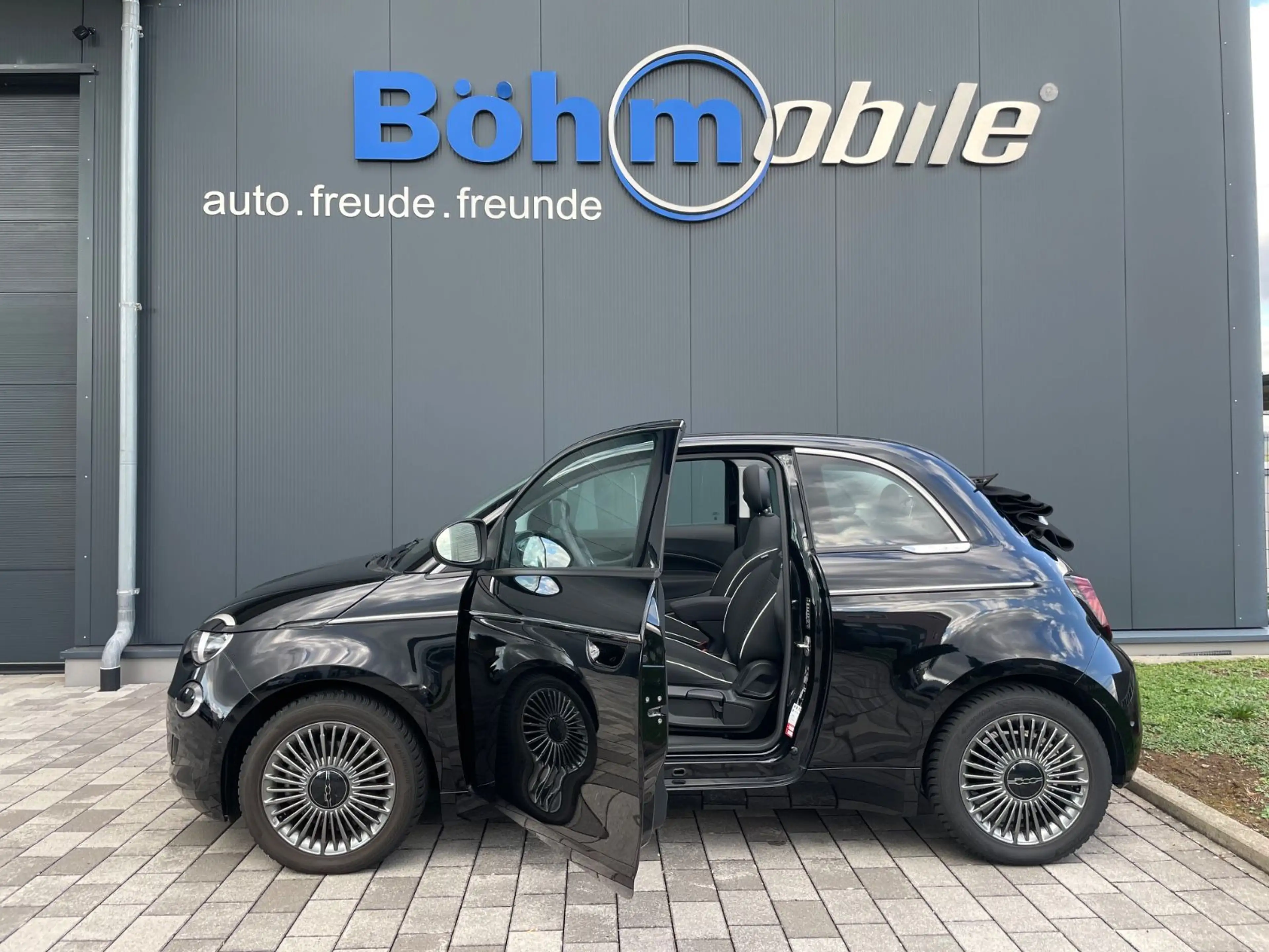 Fiat 500e Cabrio/Style/Komfort/1. Hand/NP 42 TSD — photo 2