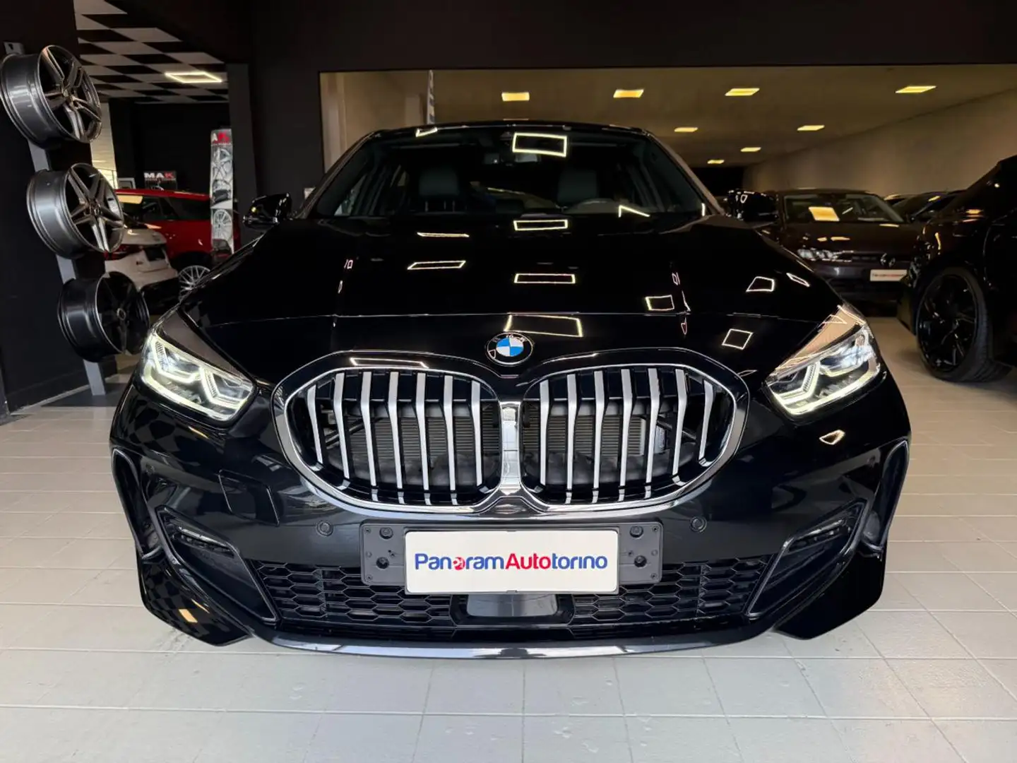 BMW 118 d 5p. Msport Auto Nero - 2