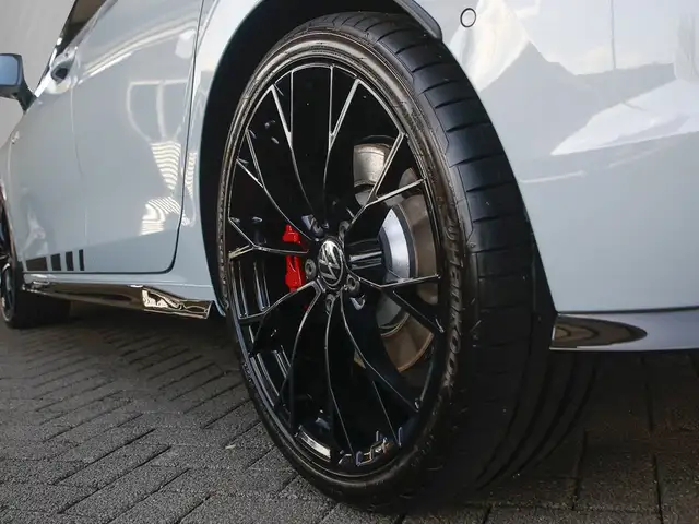 Volkswagen Golf view 7