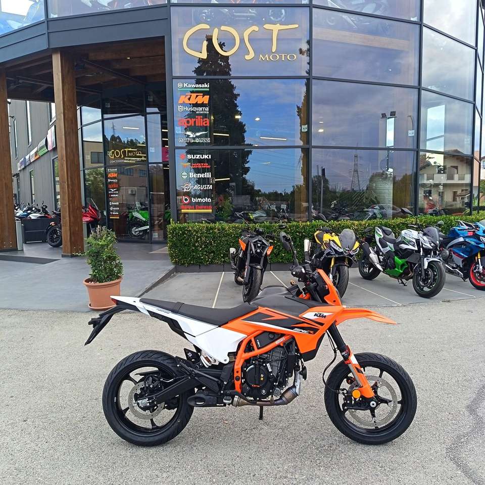 KTM Others KTM 125 SMC R ORANGE