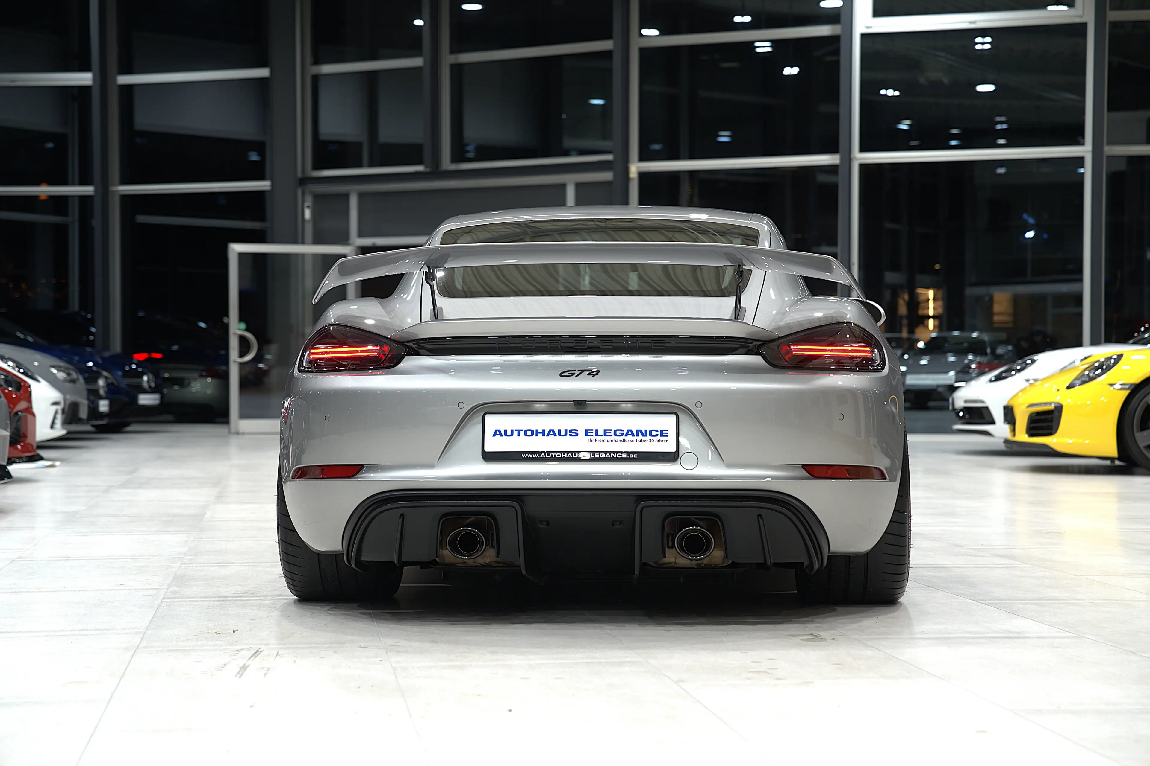 Porsche Cayman 718 GT4*CARBON-SCHALEN*SPORT-CHRONO*BOSE* — photo 8