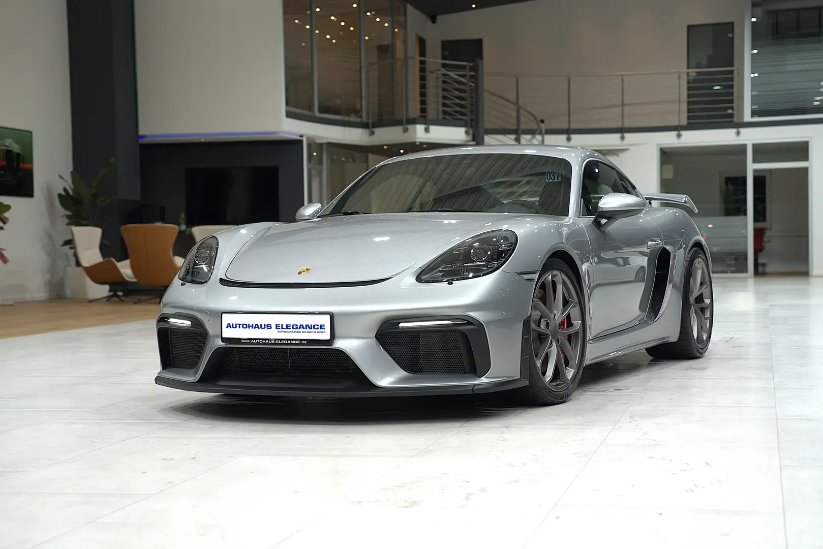 Porsche Cayman 718 GT4*CARBON-SCHALEN*SPORT-CHRONO*BOSE* Grau - 1