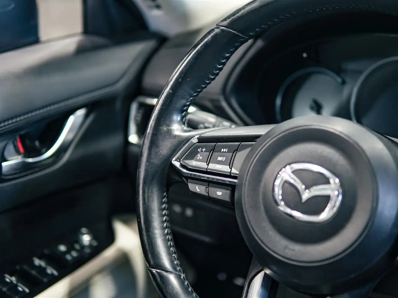 Mazda CX-5 снимка Mazda CX-5