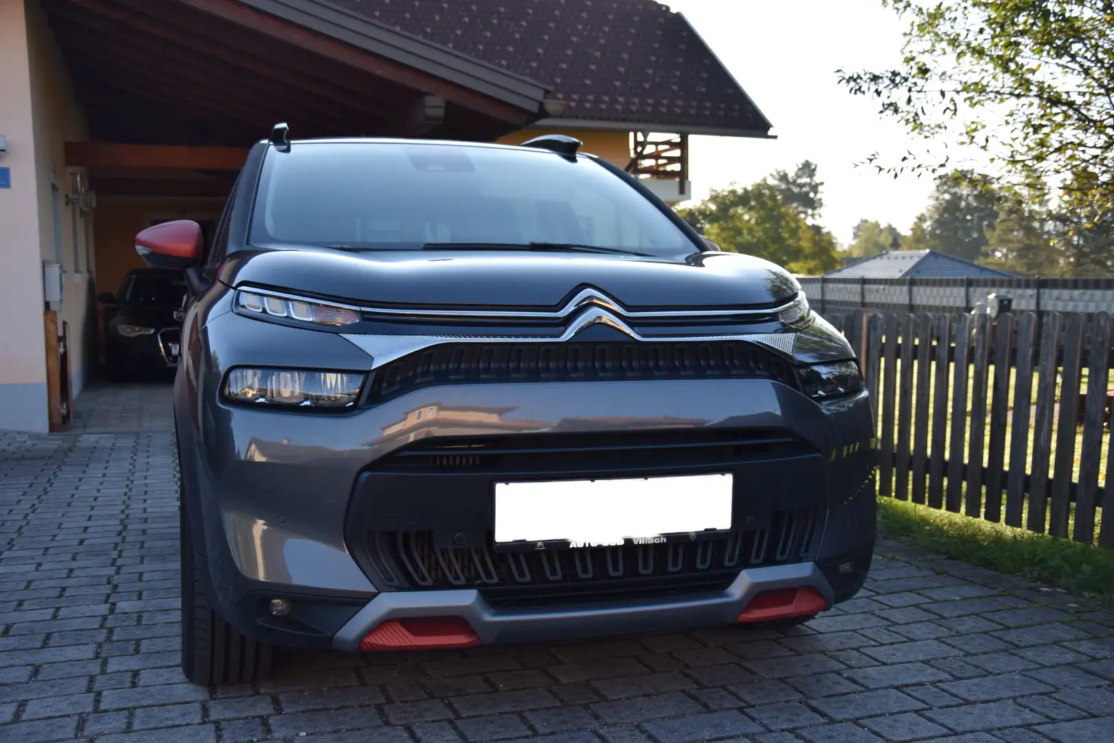 Citroen C3 Aircross BlueHDi 110 S&S 6-Gang-Manuell - 2