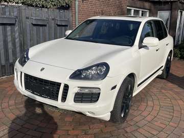 GTS 4.8 V8 Japan Imp. Leder/Alcantara 21 Zoll VHB