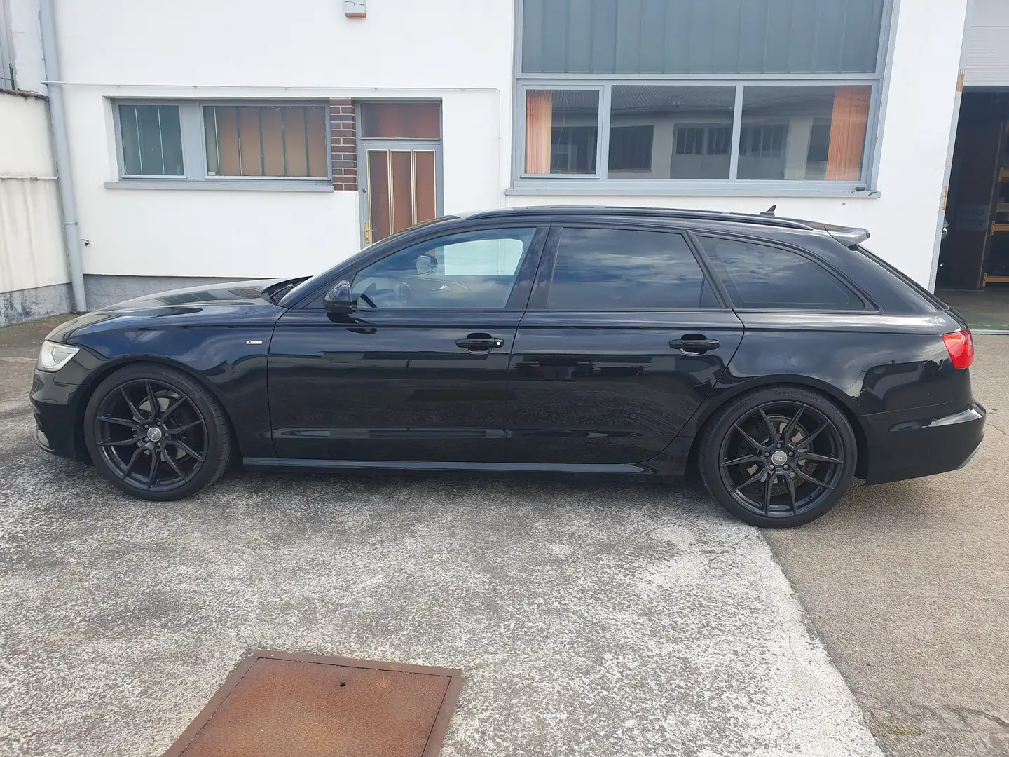 Audi A6 A6 Avant 3,0 TDI quattro DSG Sport 3 x S-Line Luft Schwarz - 2
