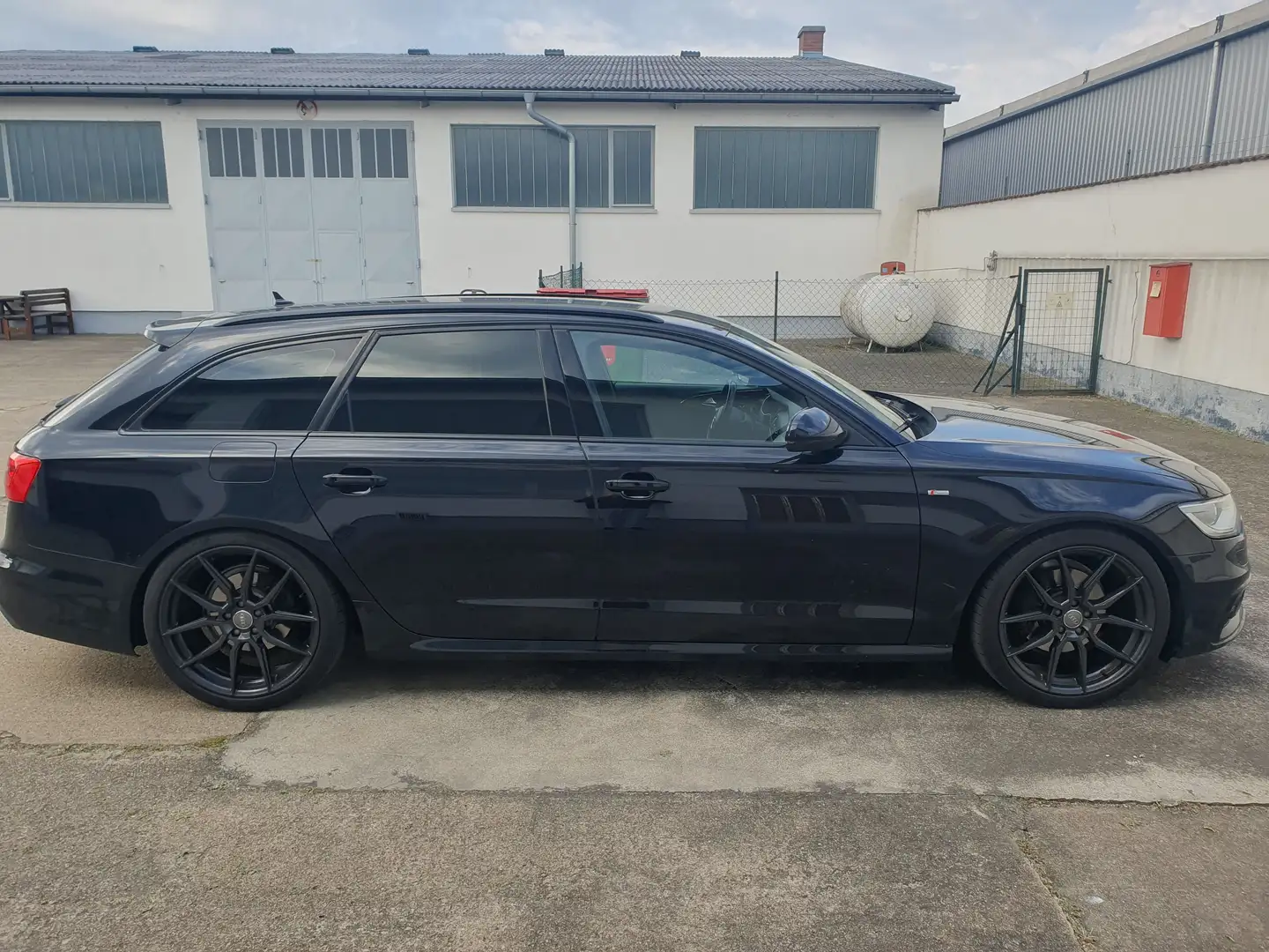 Audi A6 A6 Avant 3,0 TDI quattro DSG Sport 3 x S-Line Luft Schwarz - 1