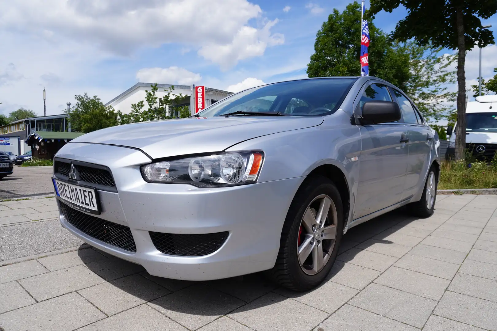 Mitsubishi Lancer INFORM*KLIMA*109 PS*AHK* Gris - 1