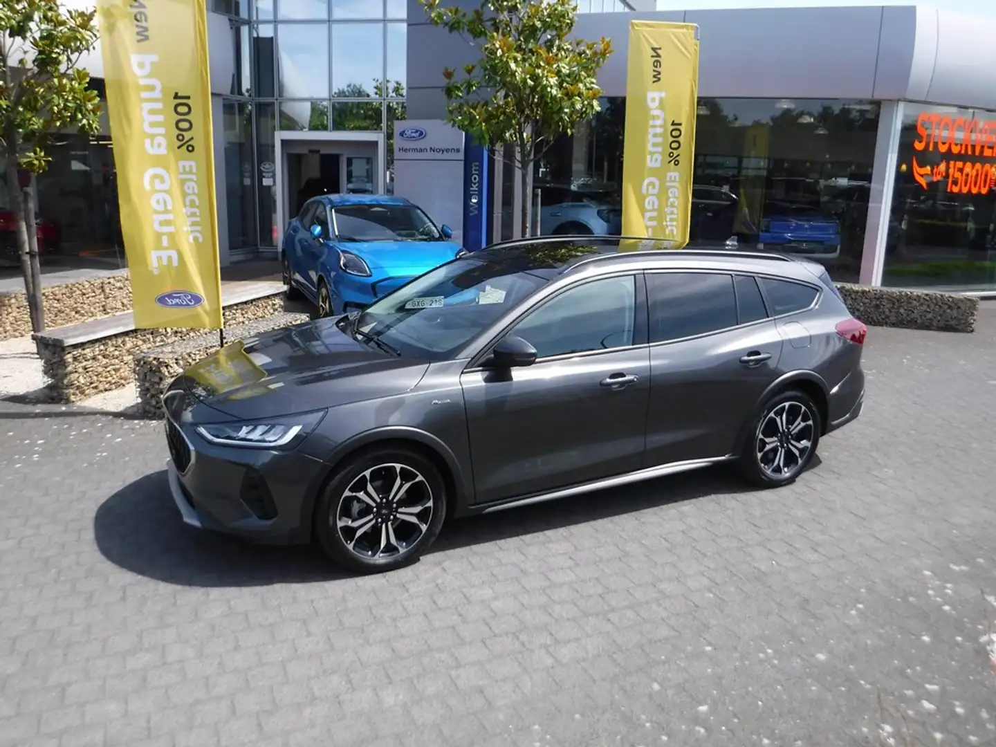Ford Focus Active Vignale Grijs - 1