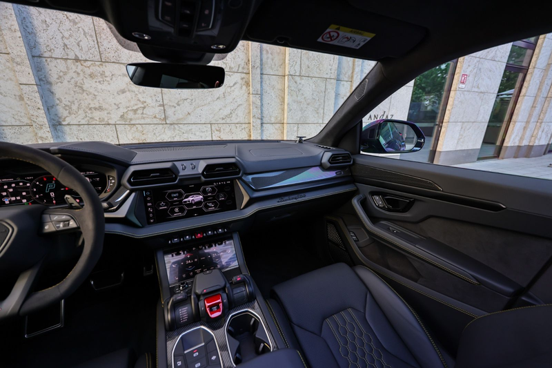 Lamborghini Urus 4.0 V8 SE | NOVITEC ESTESO | CARBON — photo 11
