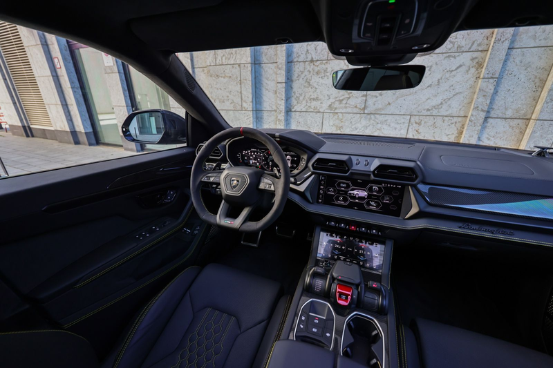 Lamborghini Urus 4.0 V8 SE | NOVITEC ESTESO | CARBON — photo 10