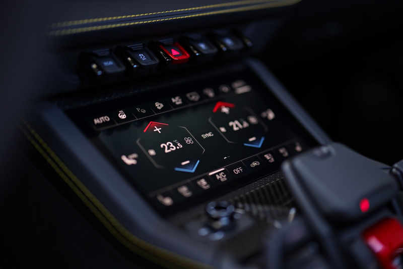 Lamborghini Urus 4.0 V8 SE | NOVITEC ESTESO | CARBON — photo 35
