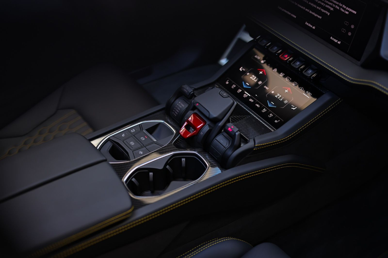 Lamborghini Urus 4.0 V8 SE | NOVITEC ESTESO | CARBON — photo 18