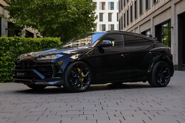 Lamborghini Urus 4.0 V8 SE | NOVITEC ESTESO | CARBON