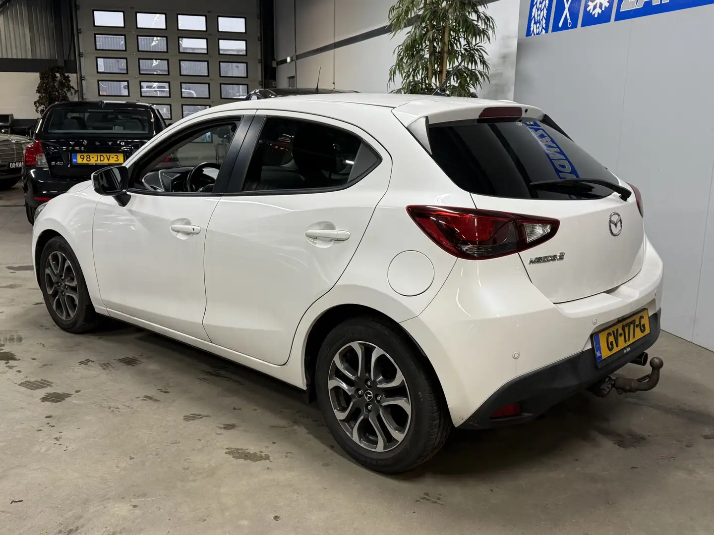 Mazda 2 1.5 Skyactiv-G GT-M Weiß - 2