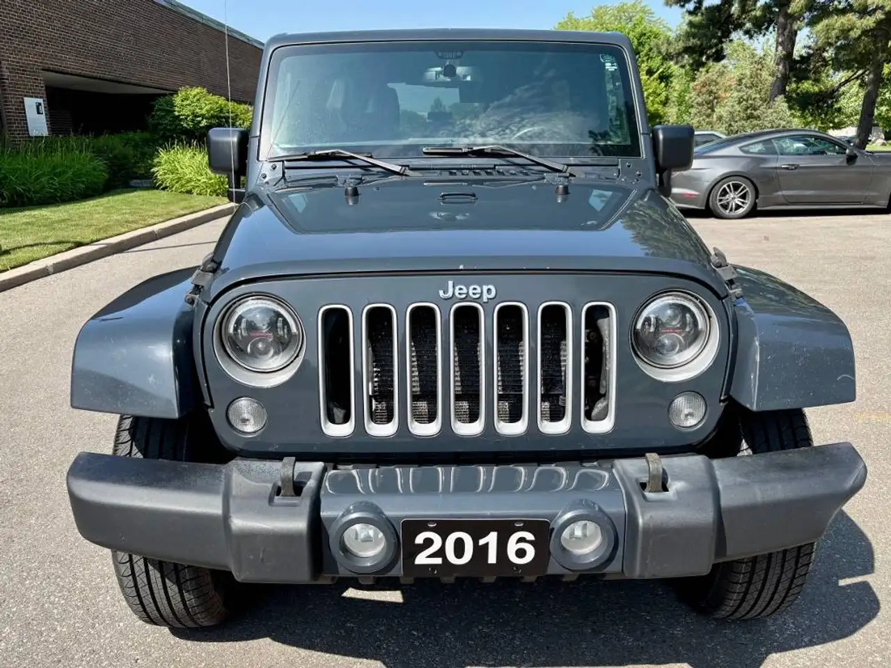 Jeep Wrangler photo Jeep Wrangler