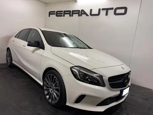Mercedes-Benz A 200 Classe A - W176 d Sport 4matic auto LED - 18° - KAMERA