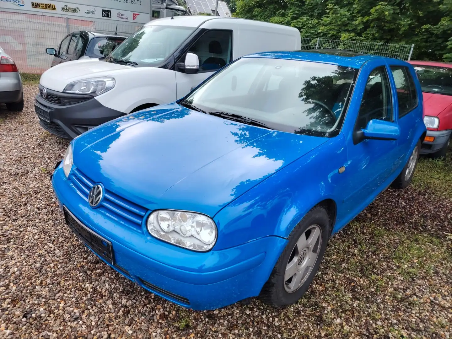 Volkswagen Golf 1.9TDI Comfortline / 1. Hand / Azul - 1