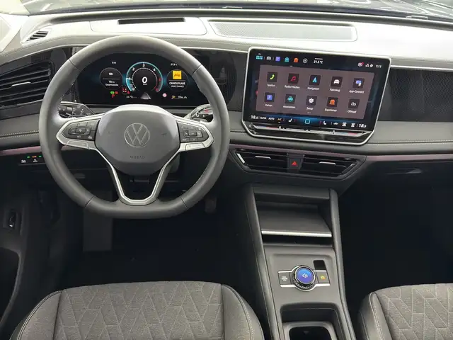 Volkswagen Tiguan view 7