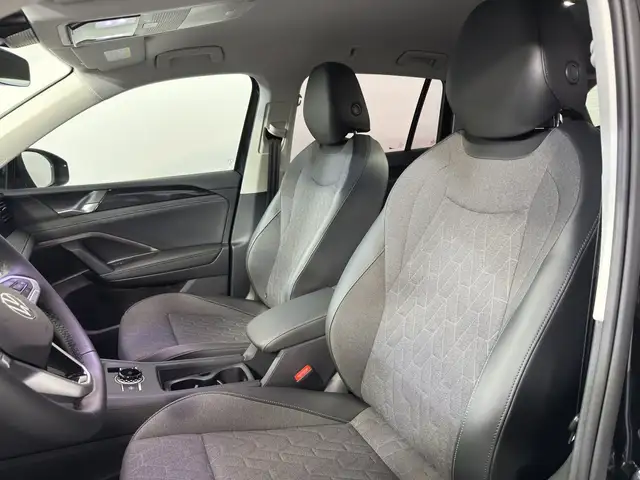 Volkswagen Tiguan view 13