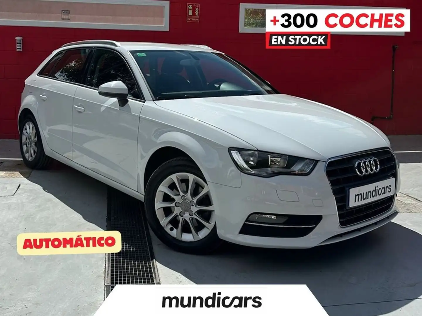 Audi A3 Sportback 1.6TDI Attraction 105 Weiß - 1