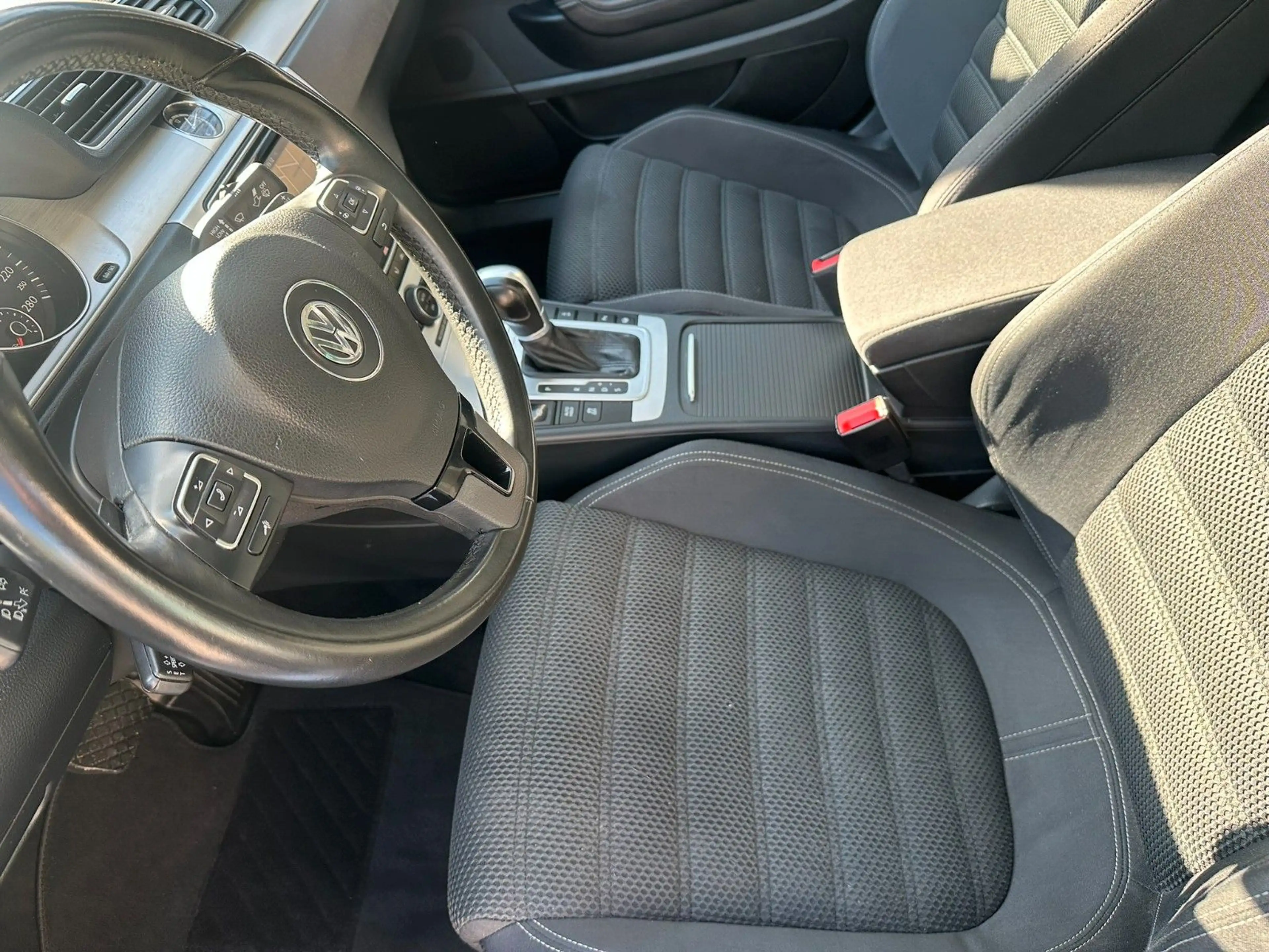 Volkswagen CC 2.0 TDI BMT*DSG*Navi*P-Dach*R-Cam*Euro6*Top* — photo 10