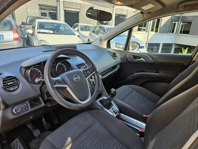 Opel Meriva view 6