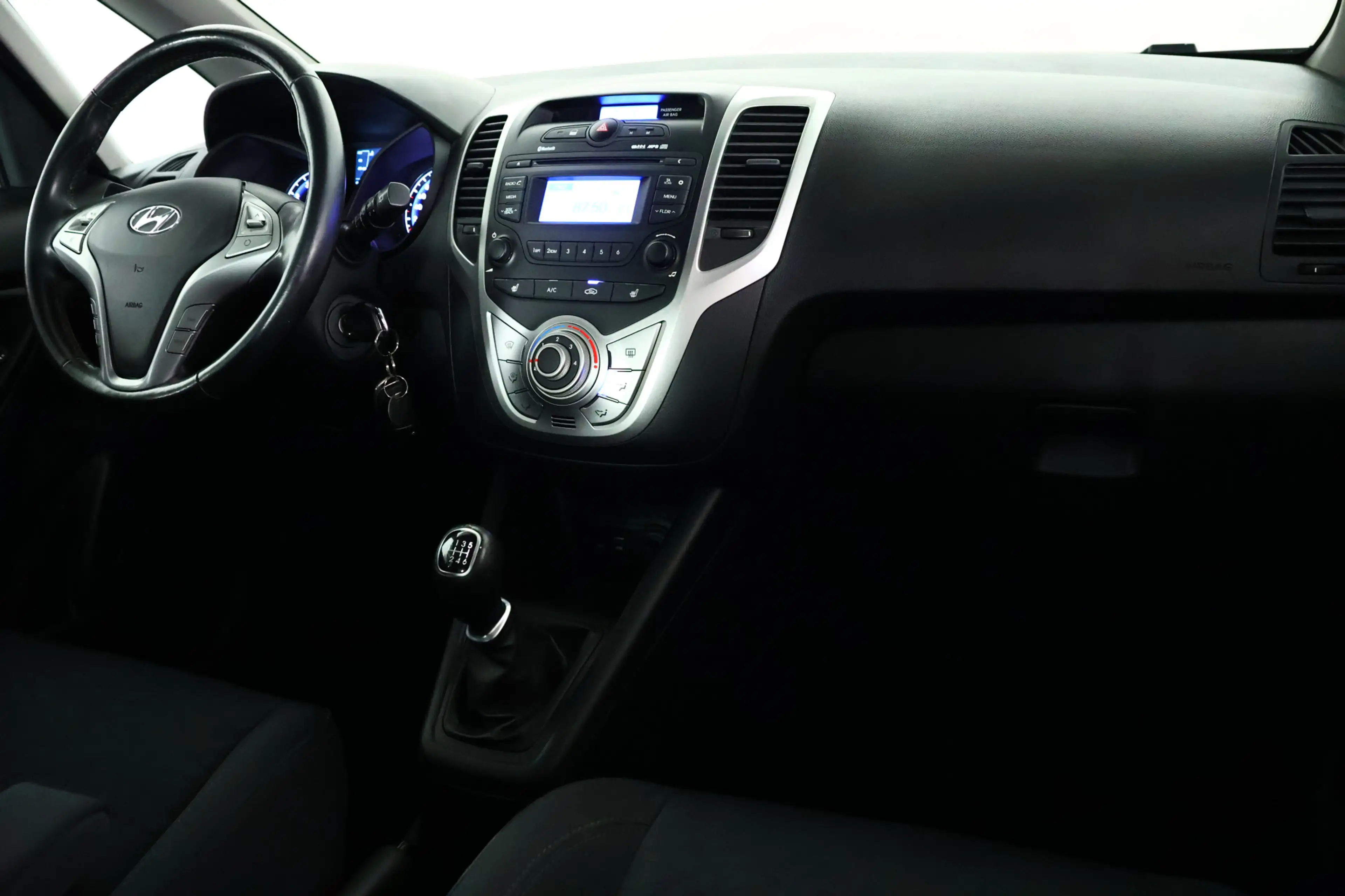 Hyundai iX20 1.6i Go! Airco / Bluetooth / PDC / Stuurverwarming — photo 7