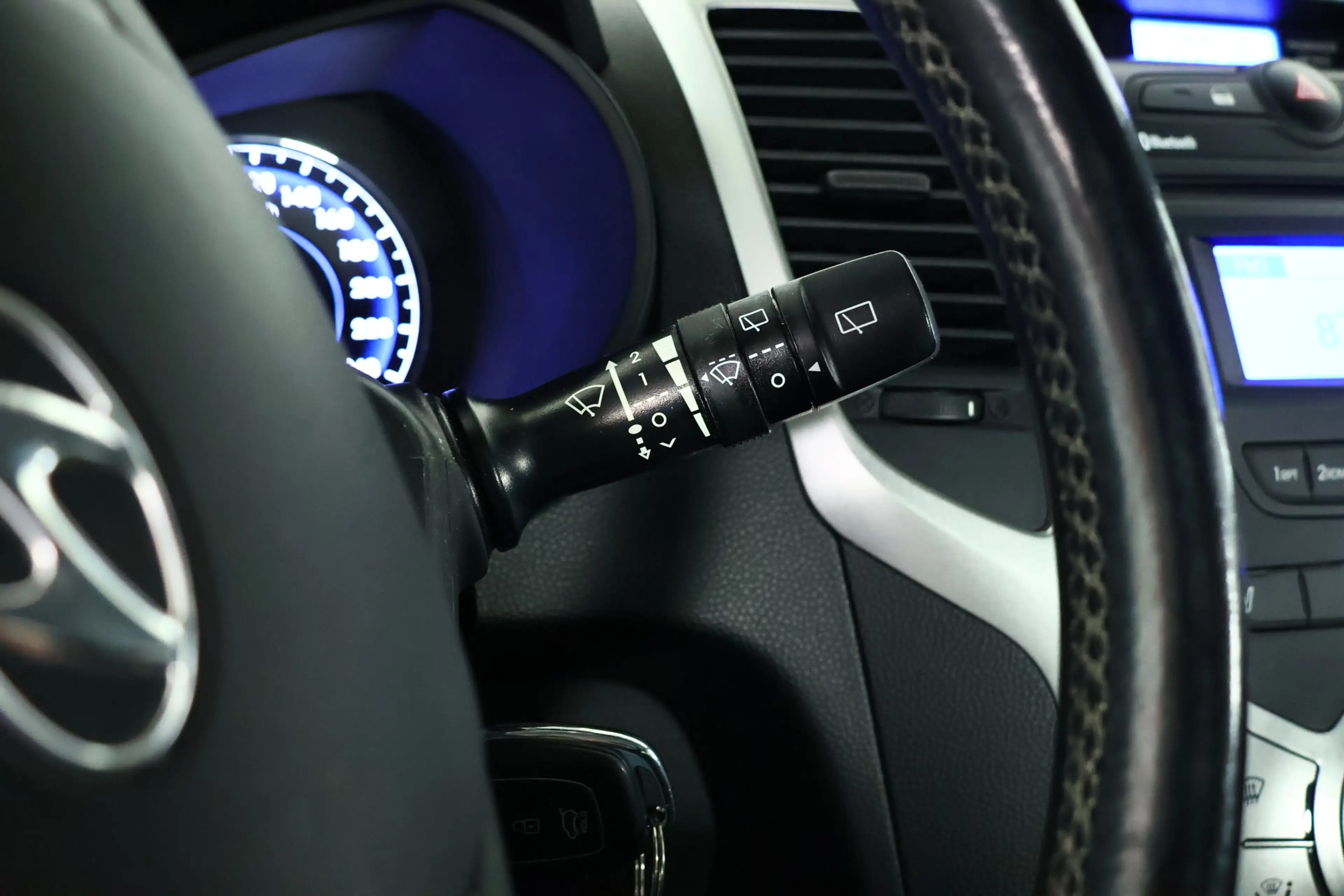 Hyundai iX20 1.6i Go! Airco / Bluetooth / PDC / Stuurverwarming — photo 23