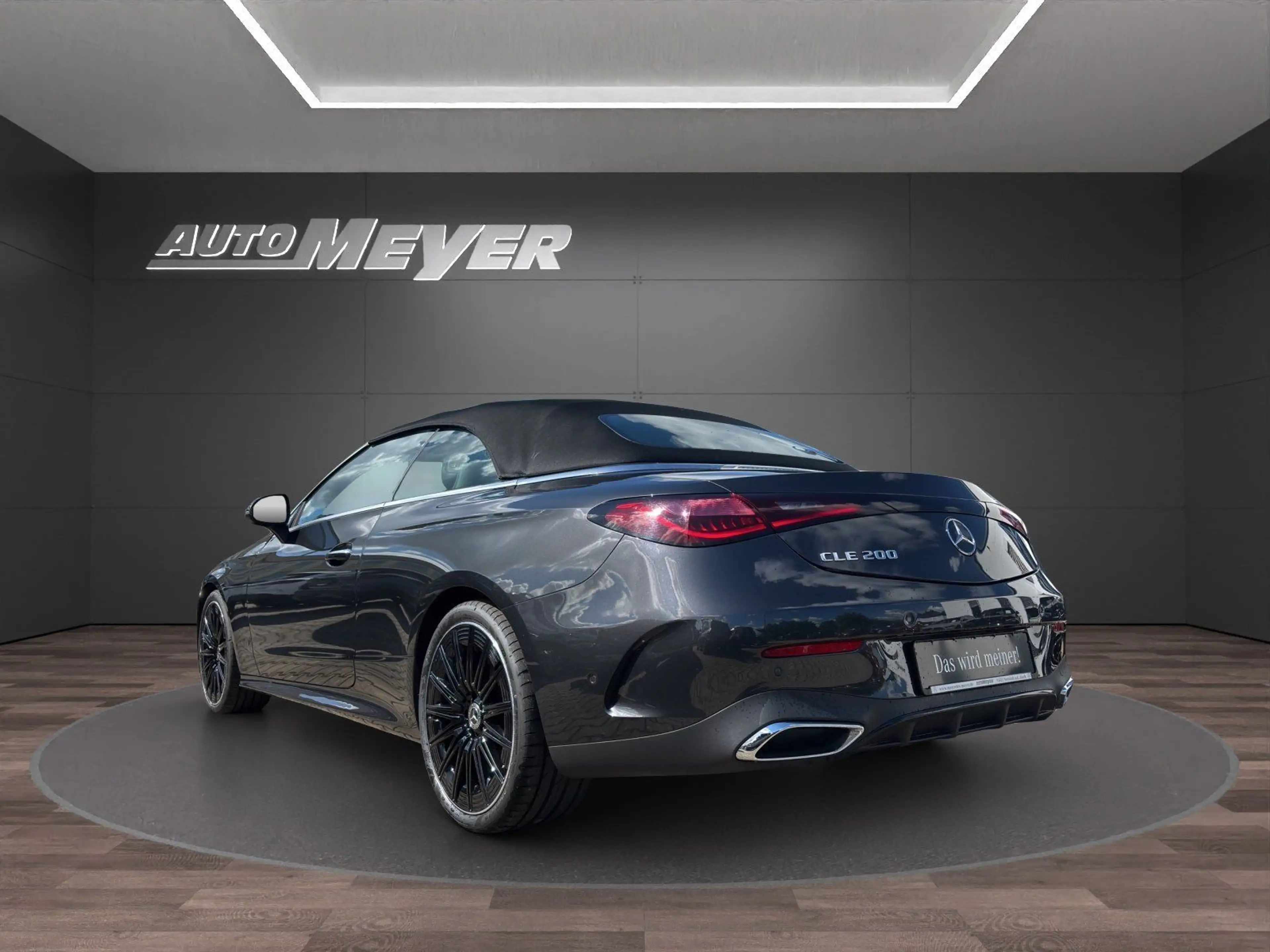 Mercedes-Benz CLE 200 Cabrio AMG ADV PLUS+NIGHT+20"+MEMORY+AIR — photo 4
