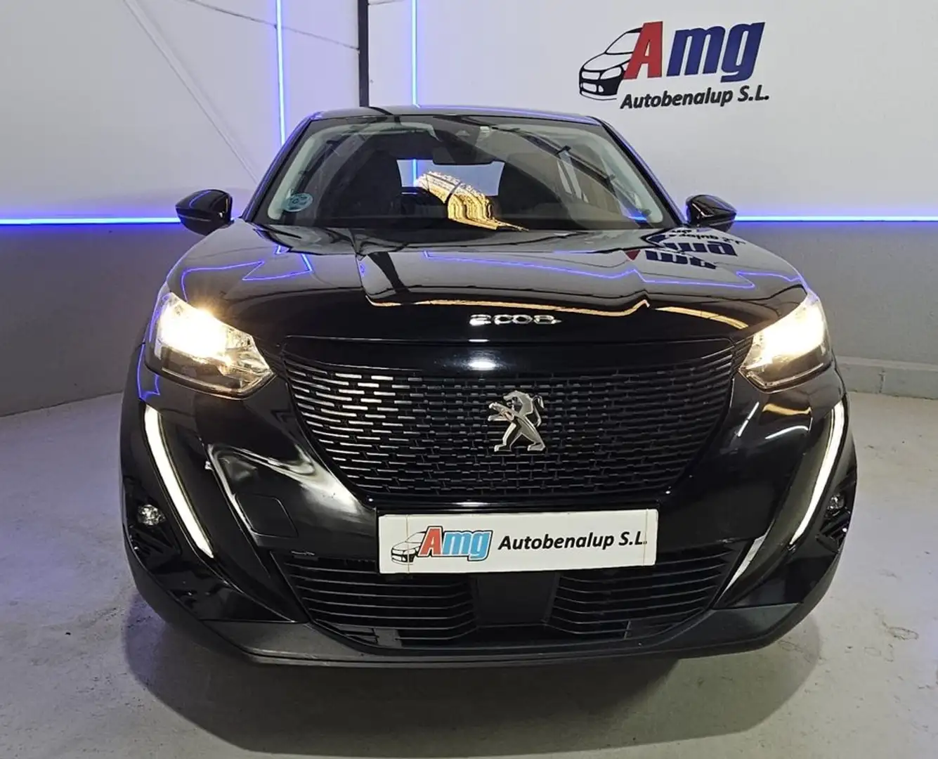 Peugeot 2008 Active BlueHDI 81kW (110CV) Negro - 2