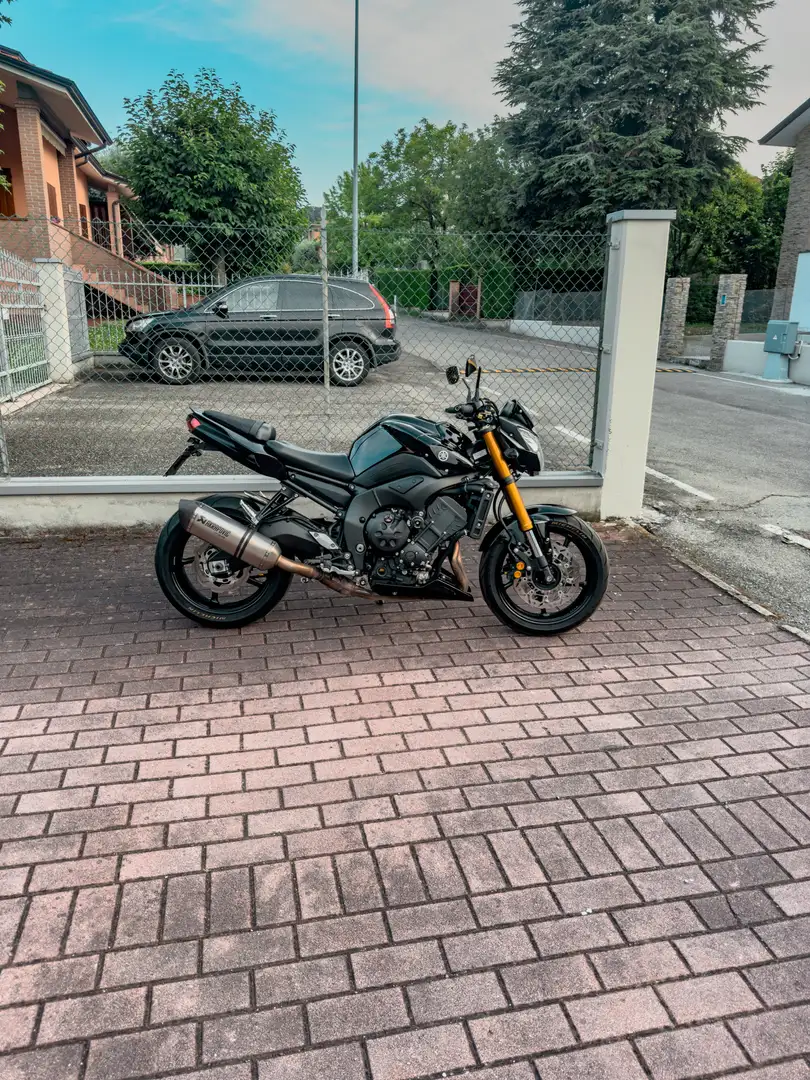 Yamaha FZ 8 50th Anniversary Nero - 1