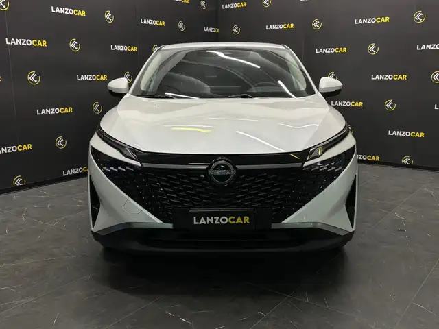 Nissan Qashqai view 2