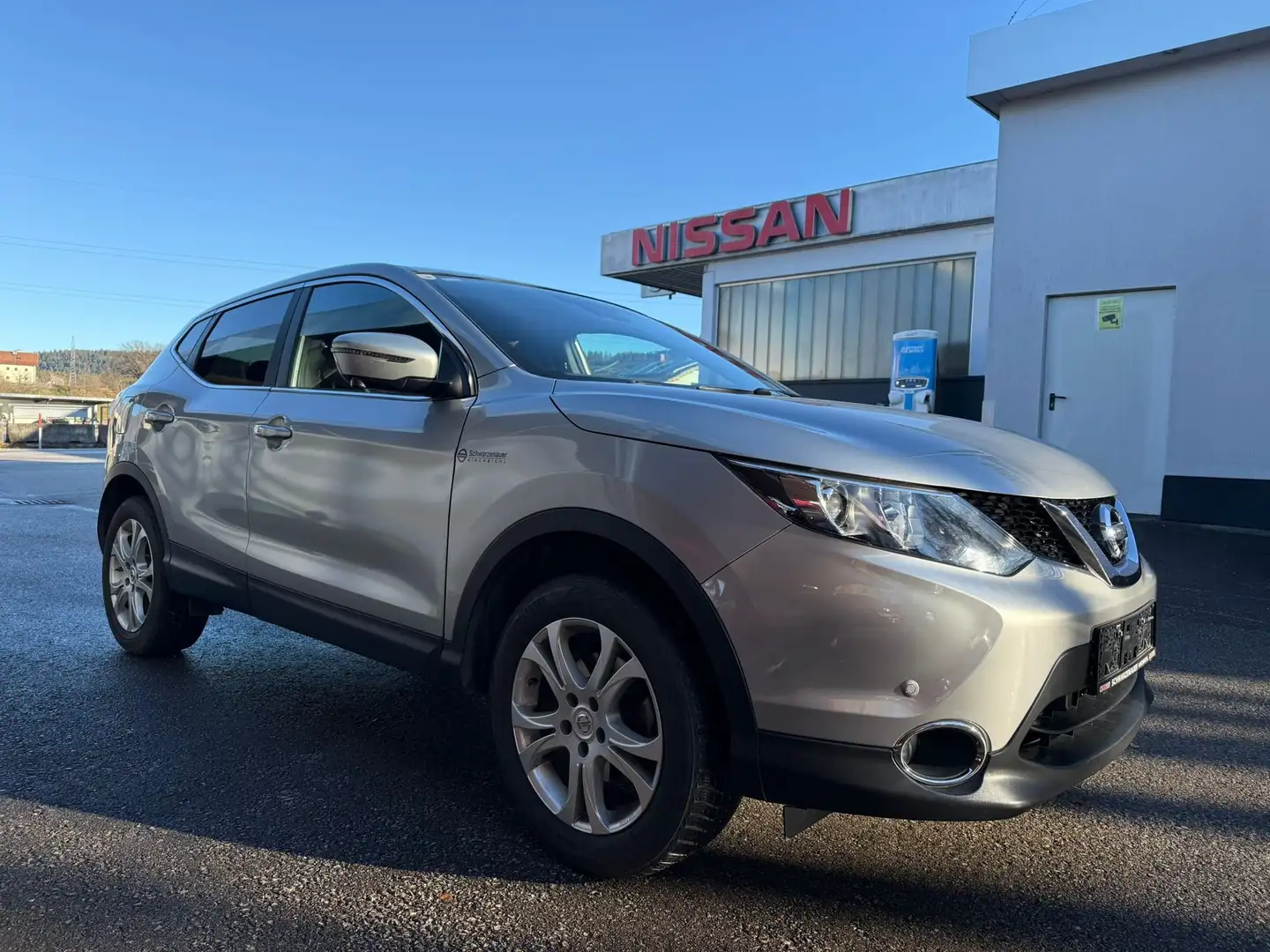 Nissan Qashqai N-Vision Automatic Grau - 2