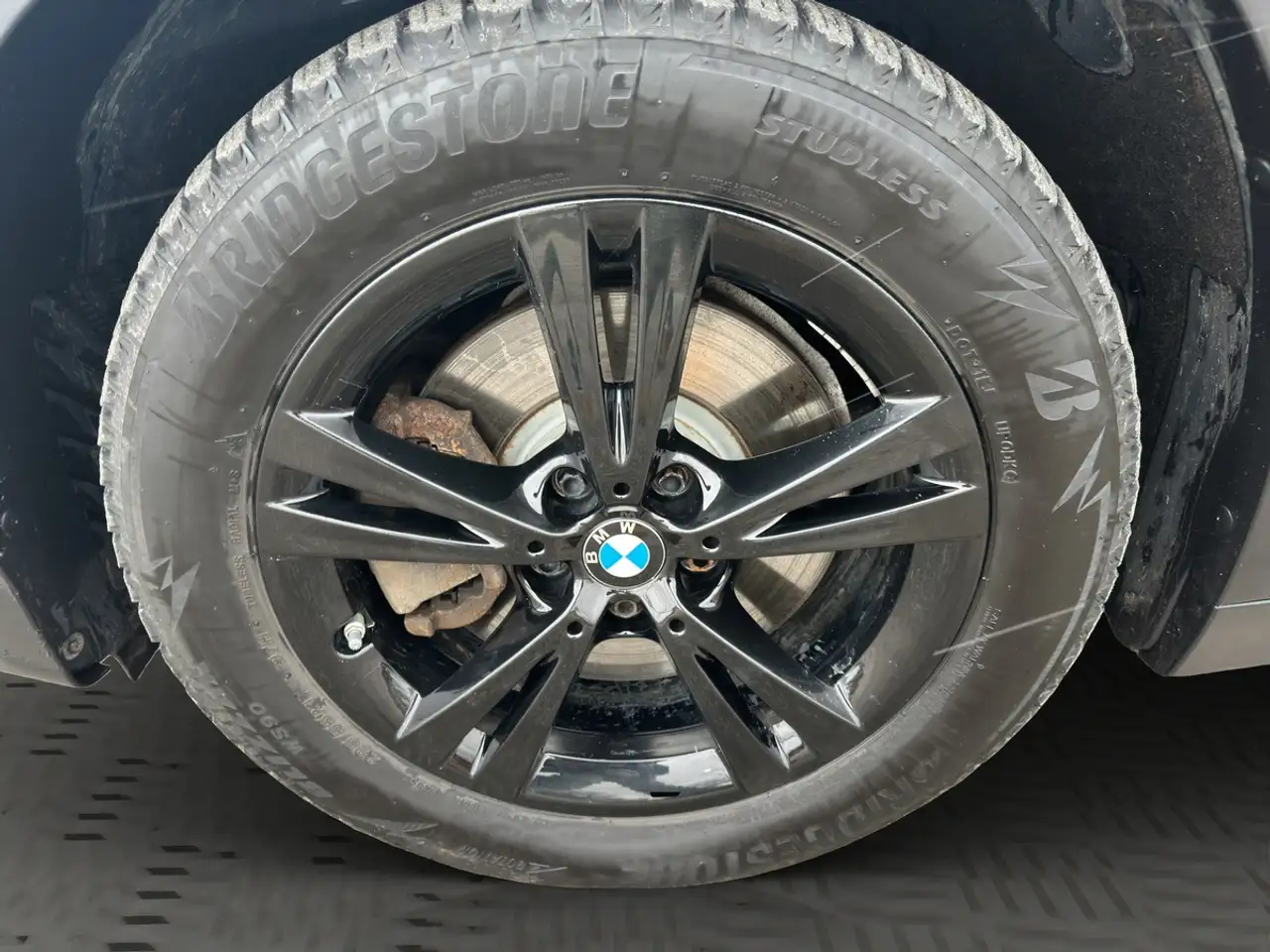 BMW X1 photo BMW X1