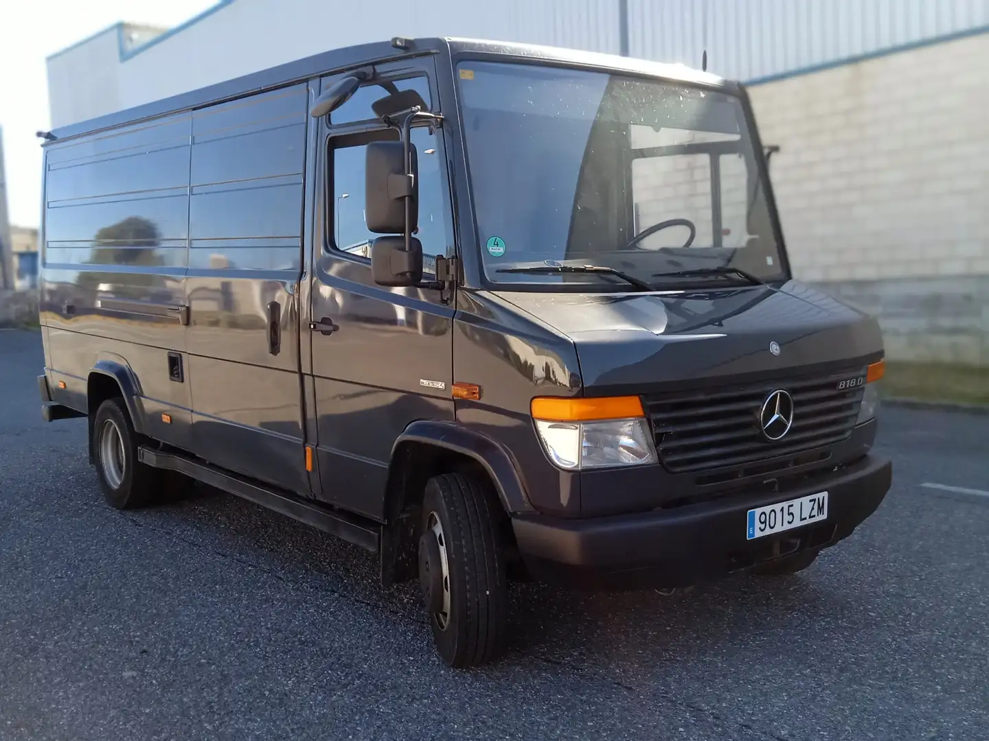 Mercedes-Benz Vario - 2