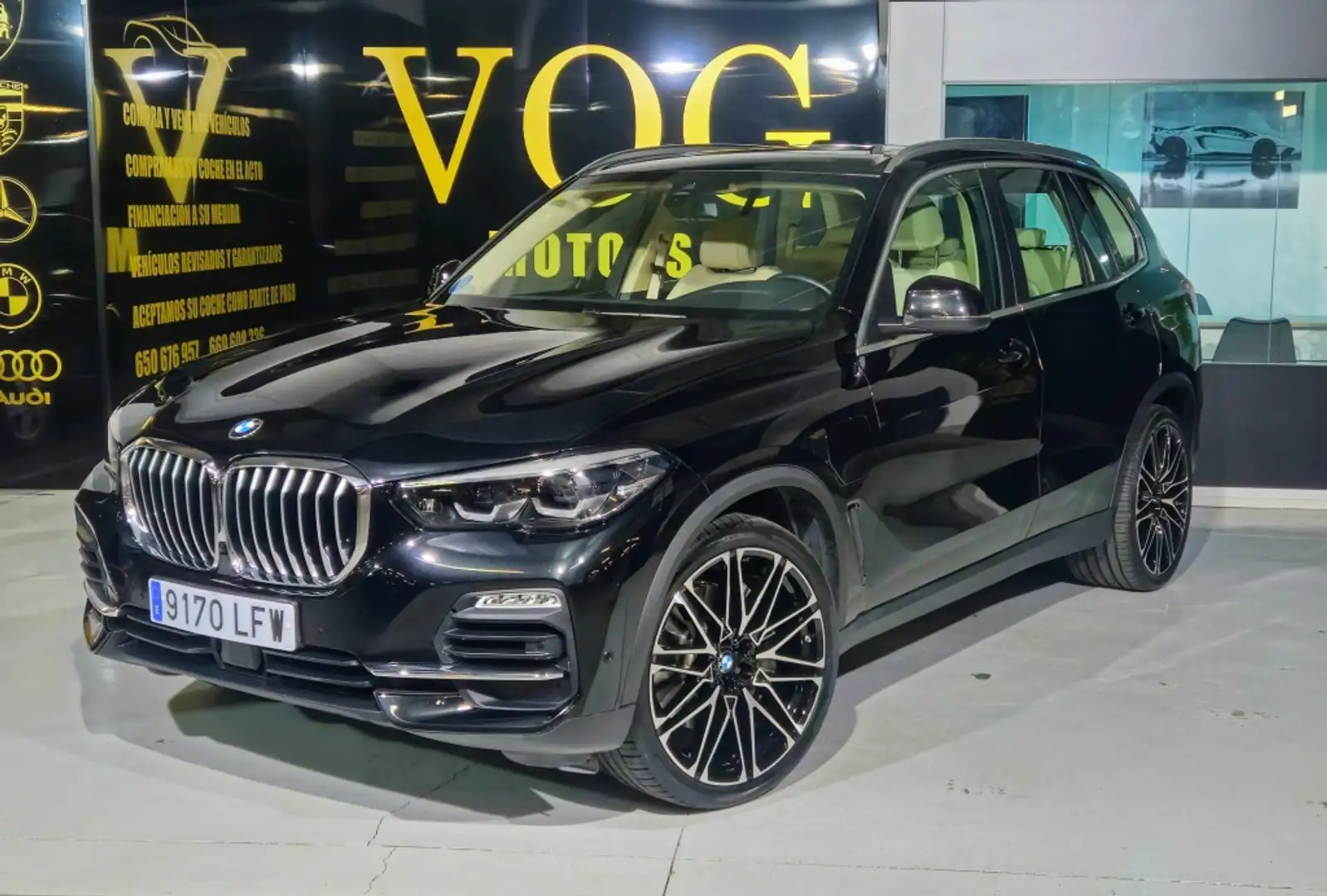 BMW X5 xDrive 45e Negro - 1