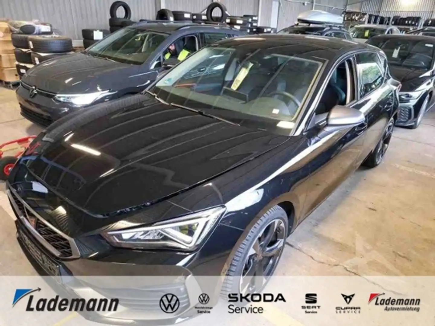 CUPRA Leon 1.5 eTSI DSG LED+NAVI+KAMERA+ACC+SIHZ.+PDC+ Schwarz - 1