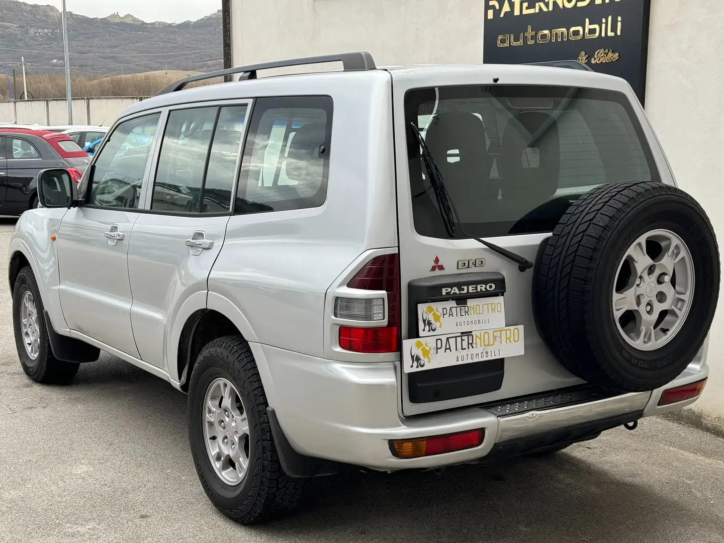 Mitsubishi Pajero Pajero 5p 3.2 tdi 16v di-d GLX Argento - 2