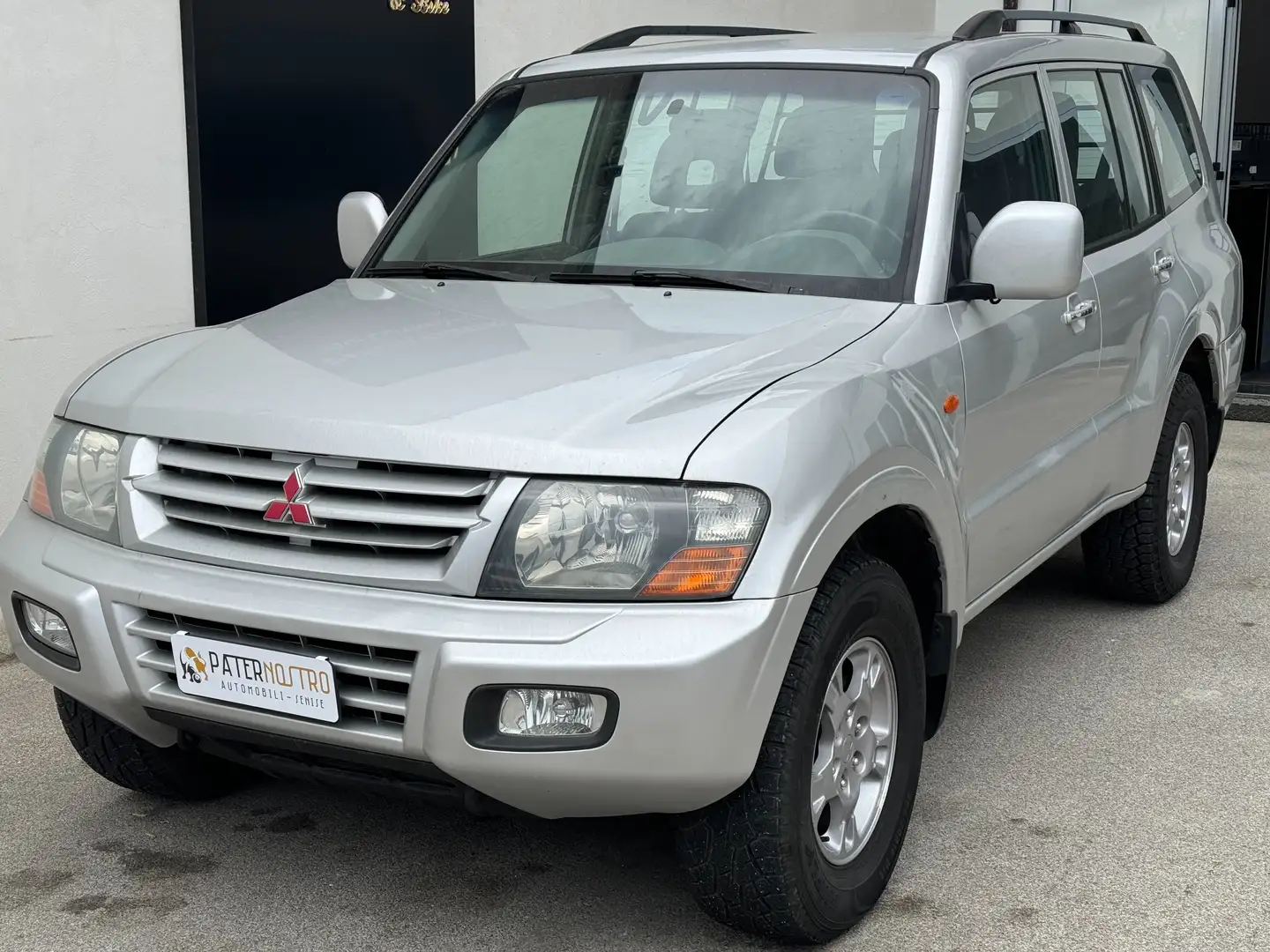 Mitsubishi Pajero 5p 3.2 tdi 16v di-d GLX 7 posti Argento - 1