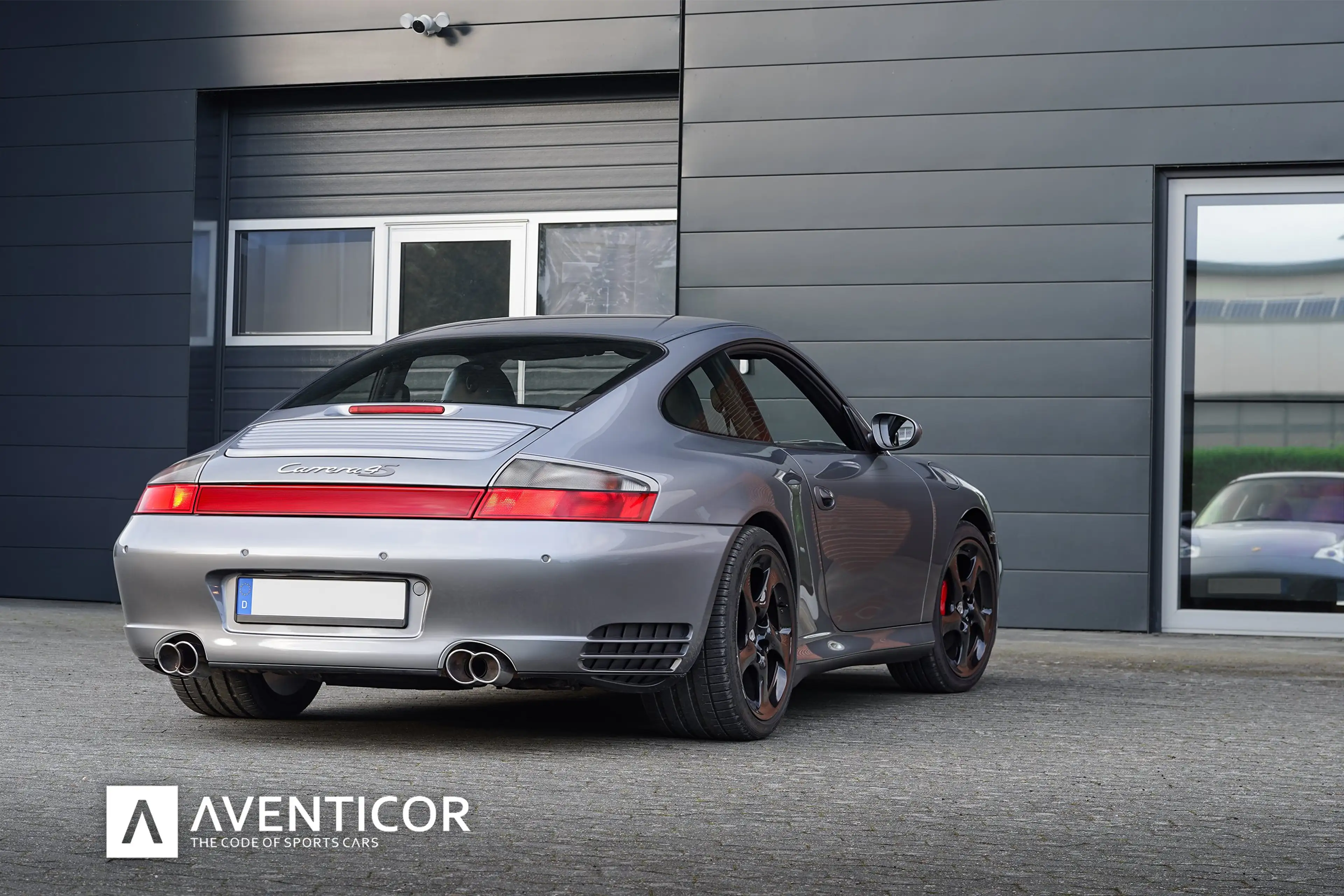 Porsche 996 911 CARRERA 4S | SPORTABGAS. | ERSTLACK — photo 2