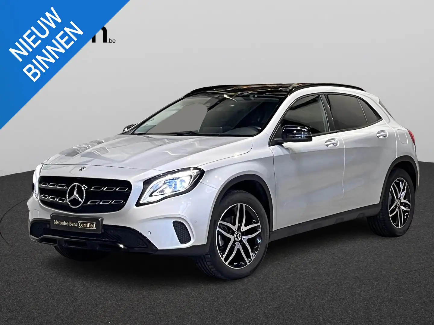Mercedes-Benz GLA 180 Urban/Pano/Mempack Argent - 1