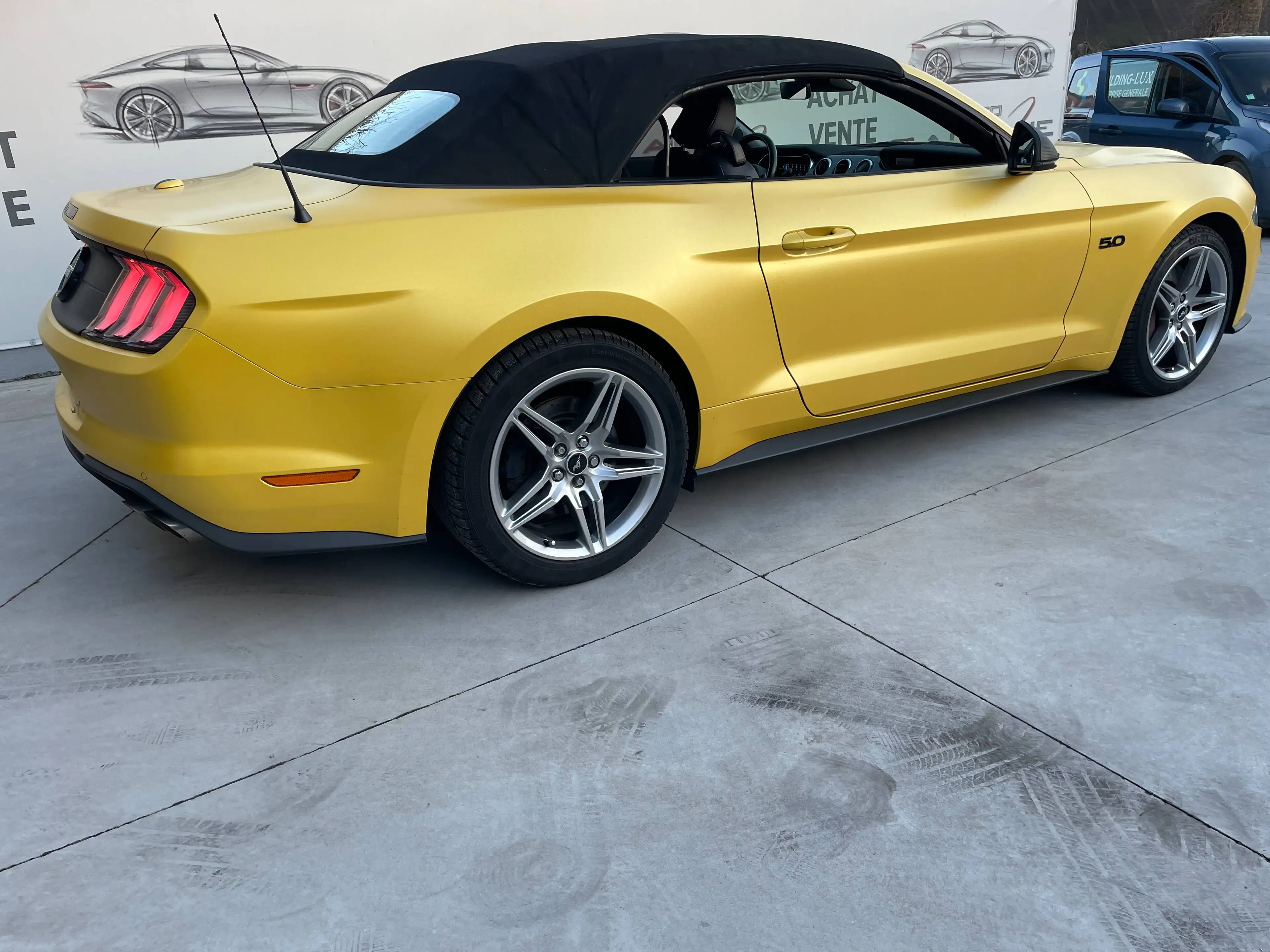 Ford Mustang Mustang Convertible 5.0 Ti-VCT V8 GT — photo 9