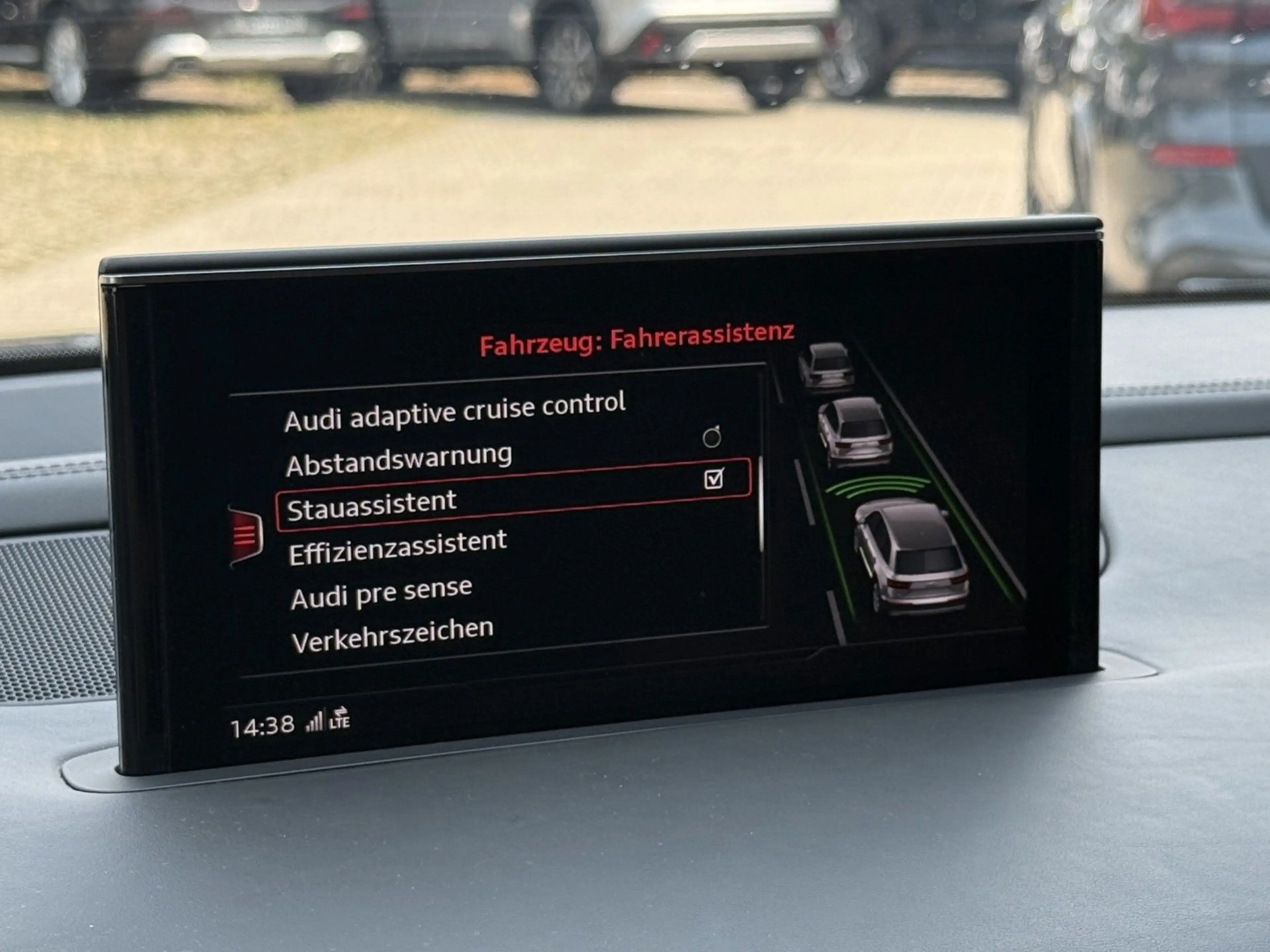 Audi SQ7 4.0TDI qua EXCLUSIVE 7sitze *MEGA AUSST* 22" — photo 37