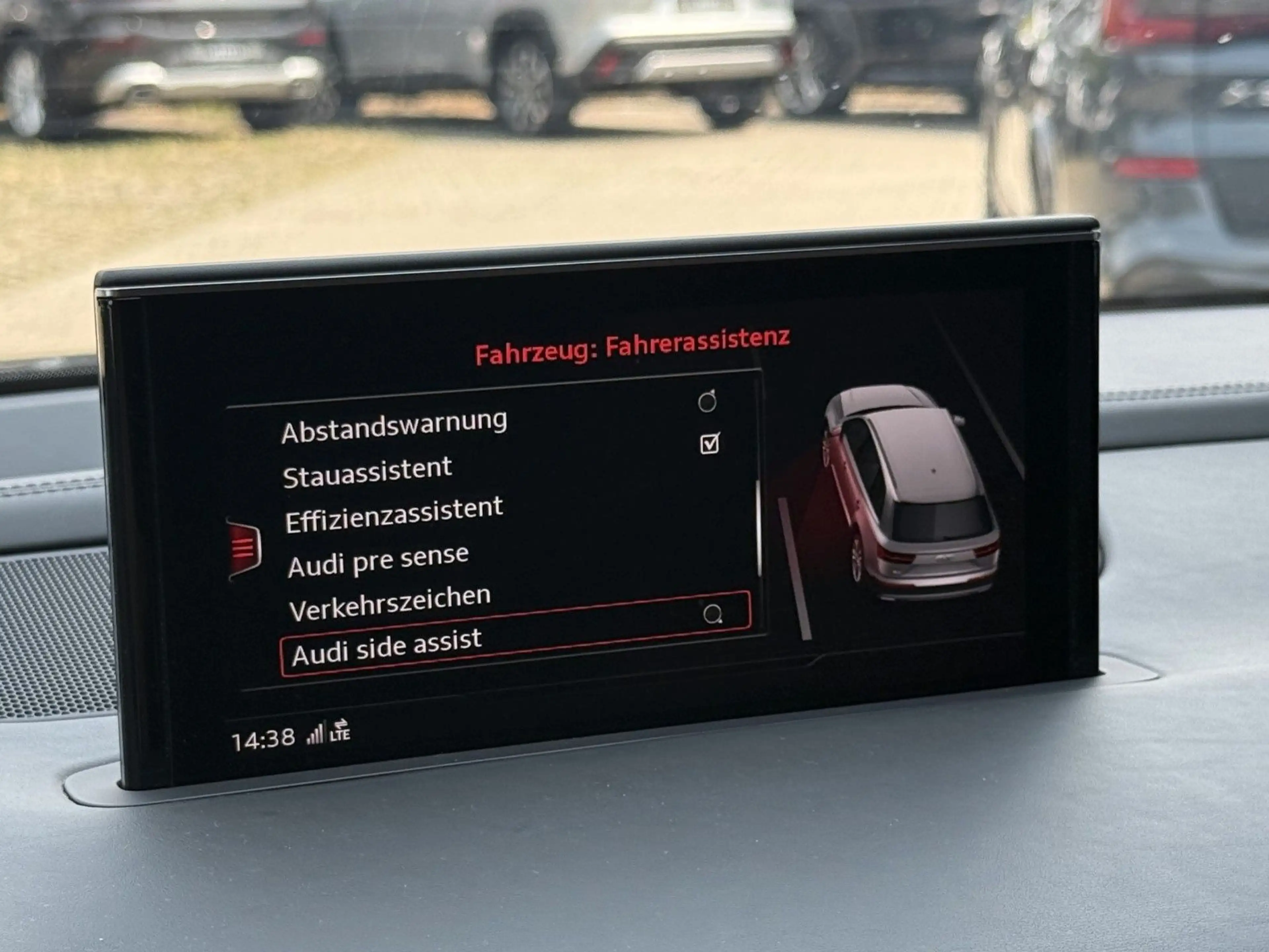 Audi SQ7 4.0TDI qua EXCLUSIVE 7sitze *MEGA AUSST* 22" — photo 40