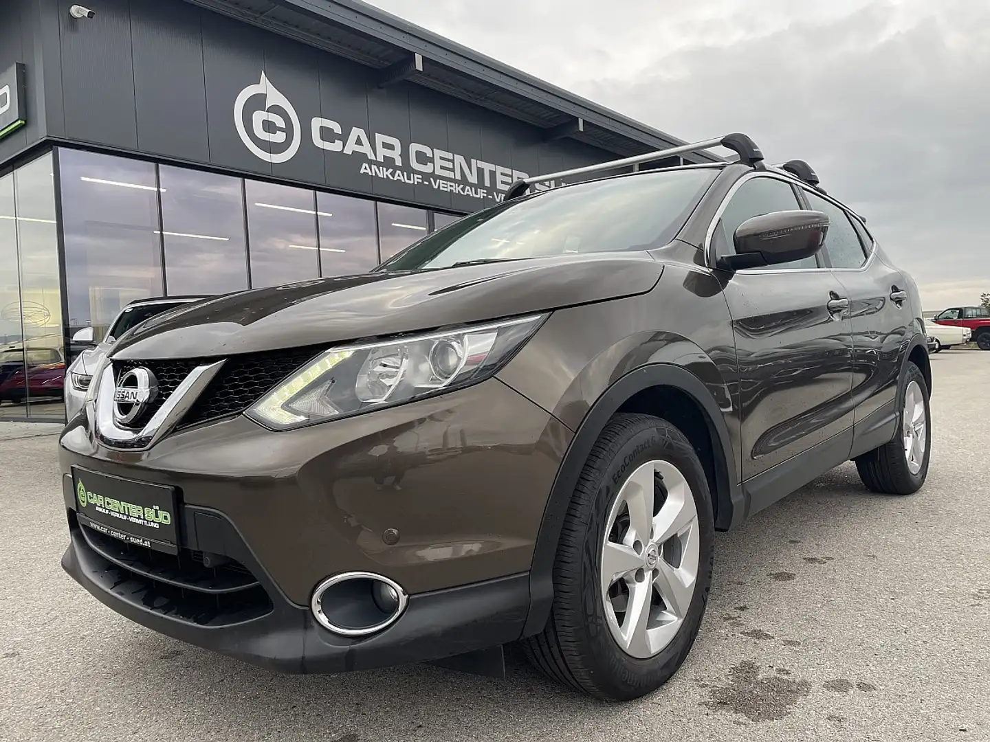Nissan Qashqai 1,2 DIG-T Acenta Braun - 1