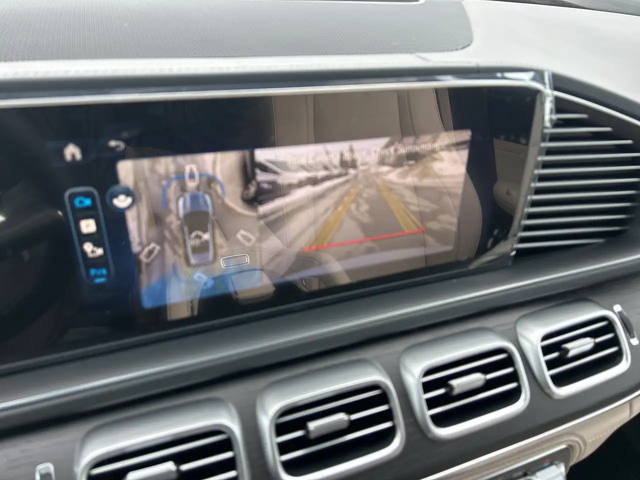 Mercedes-Benz GLE снимка Mercedes-Benz GLE