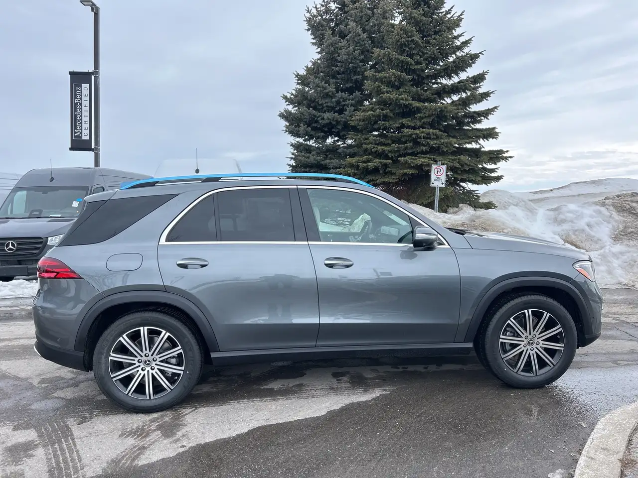 Mercedes-Benz GLE снимка Mercedes-Benz GLE