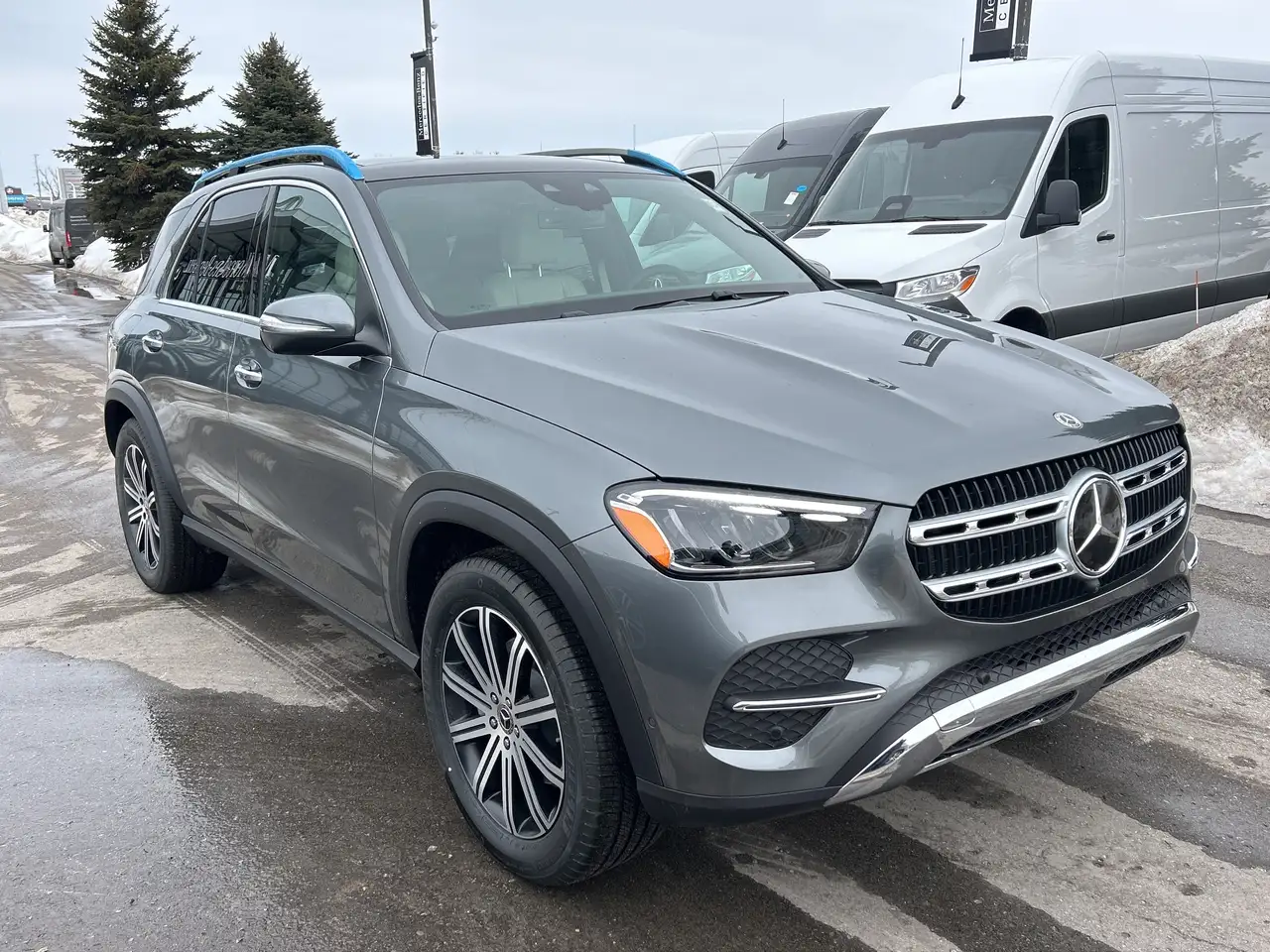 Mercedes-Benz GLE снимка Mercedes-Benz GLE