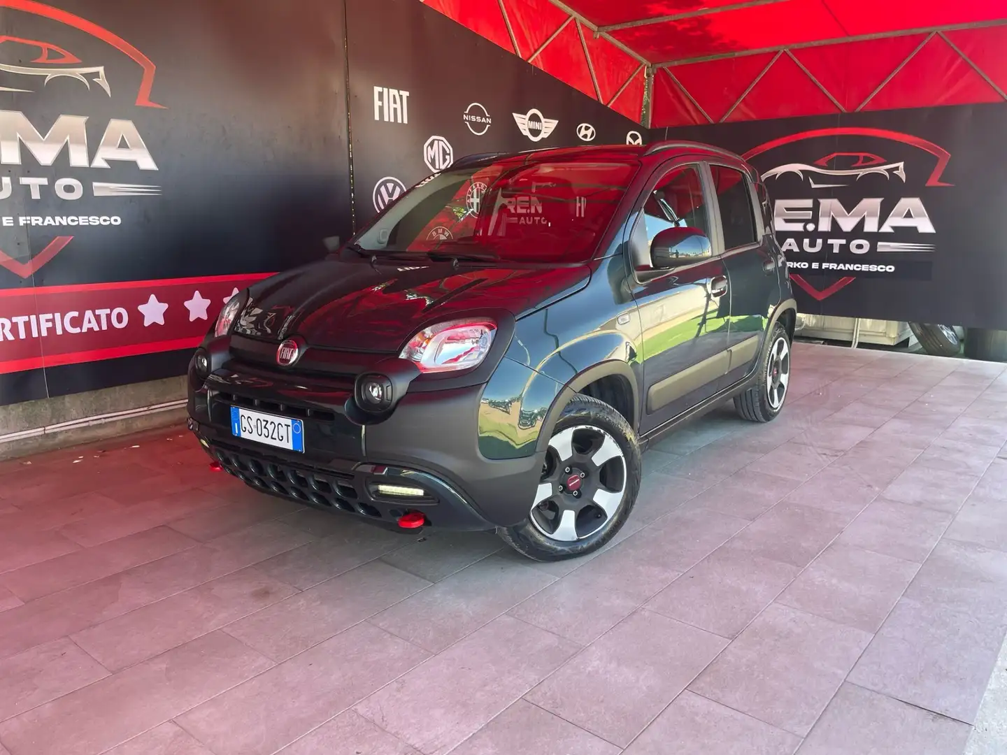 Fiat Panda Cross 1.0 FireFly S&S Hybrid Verde - 1